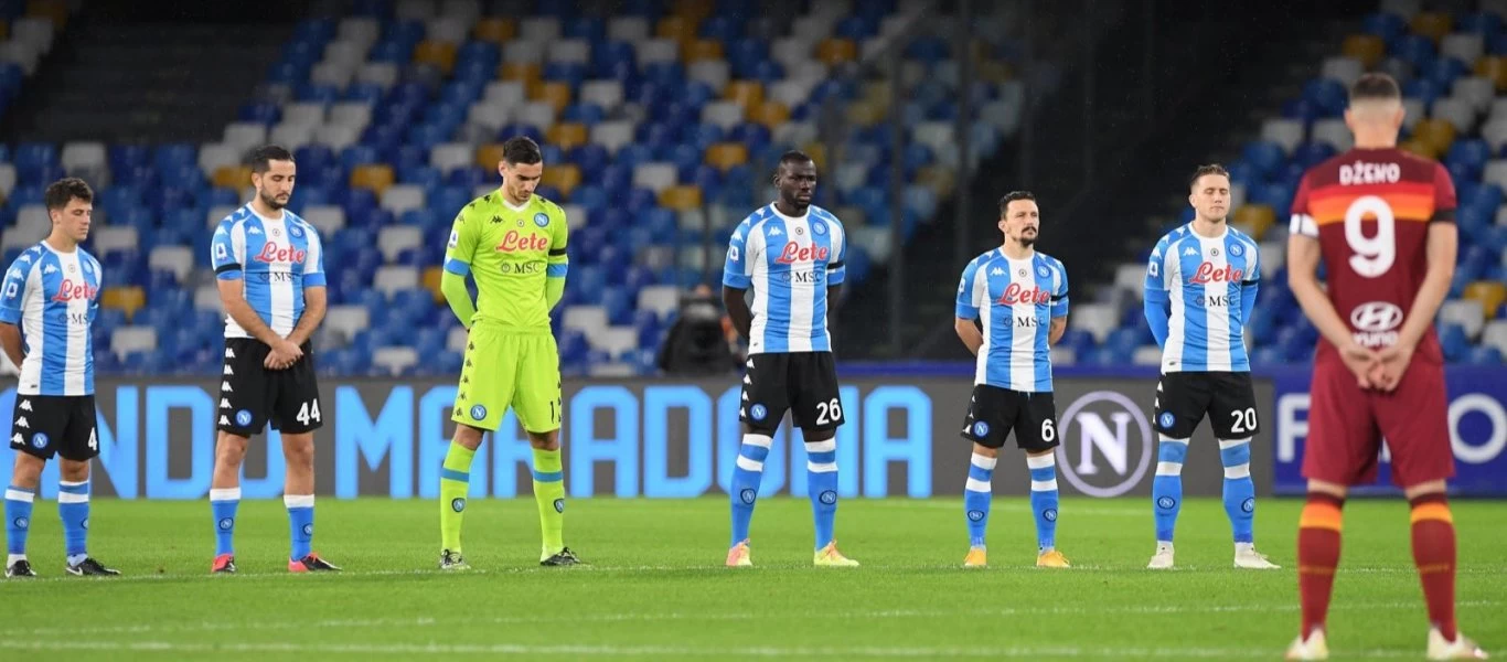 Η Νάπολι τίμησε τον Ν.Μαραντόνα φορώντας φανέλες της Αργεντινής (φώτο-βίντεο)